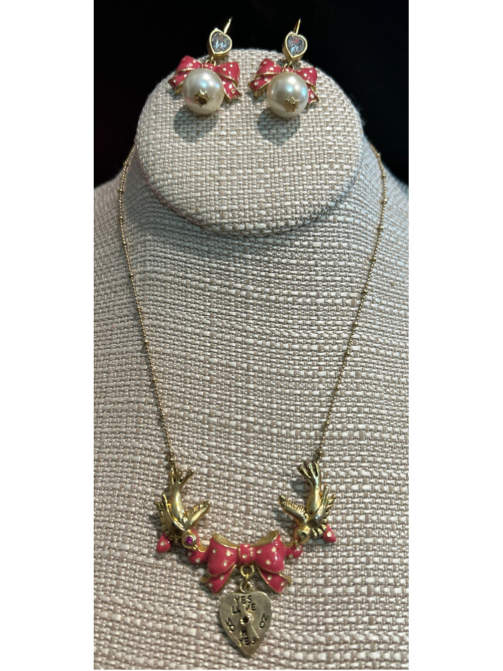Women's Betsey Johnson Necklace Set One Size Pink Gold Bird Bow Jewelry 14” 3”